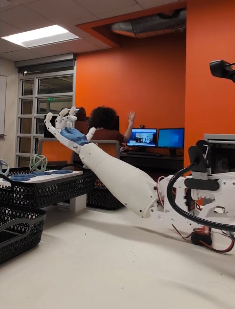 8-DoF hand teleoperation demo mirroring operator gesture in lab