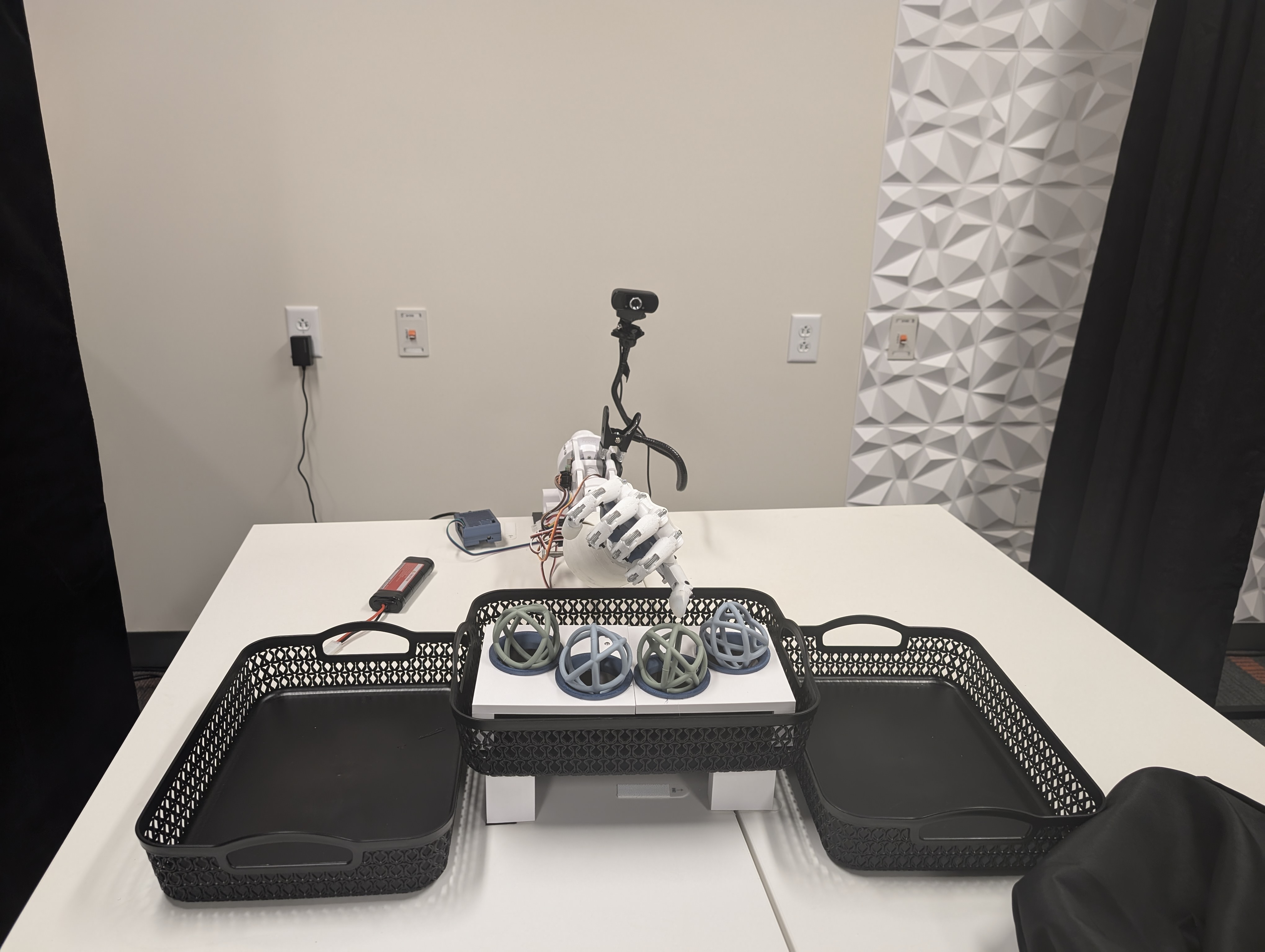 8-DoF humanoid hand with tactile sensors and servo actuators